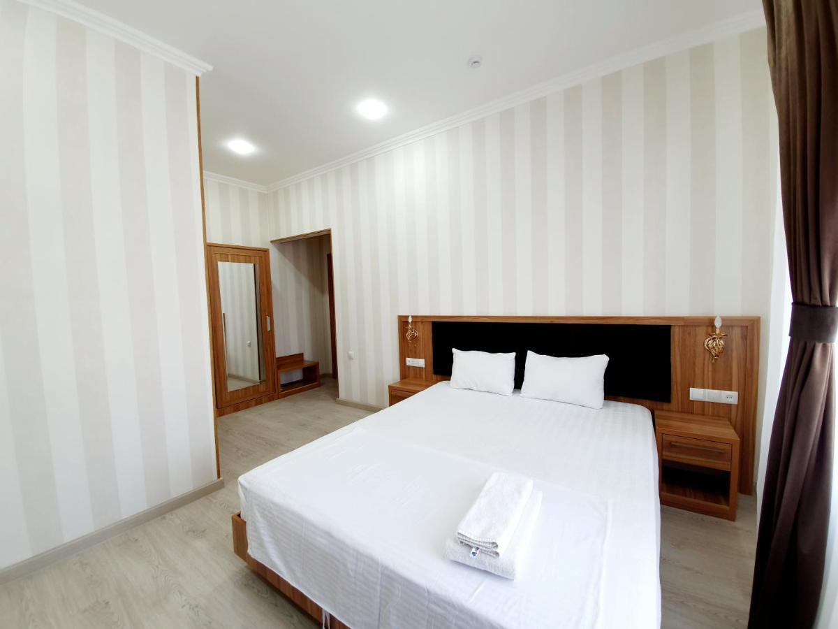 Baraka Hotel Tashkent Esterno foto
