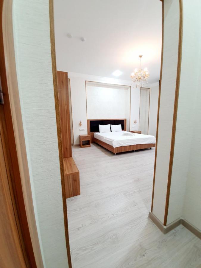 Baraka Hotel Tashkent Esterno foto