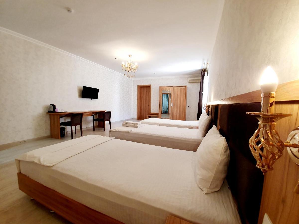 Baraka Hotel Tashkent Esterno foto